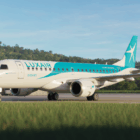 découvrez en exclusivité le tout premier embraer e195-e2 de luxair, fraîchement assemblé au brésil. plongez dans les coulisses de son arrivée avec notre vidéo exclusive !